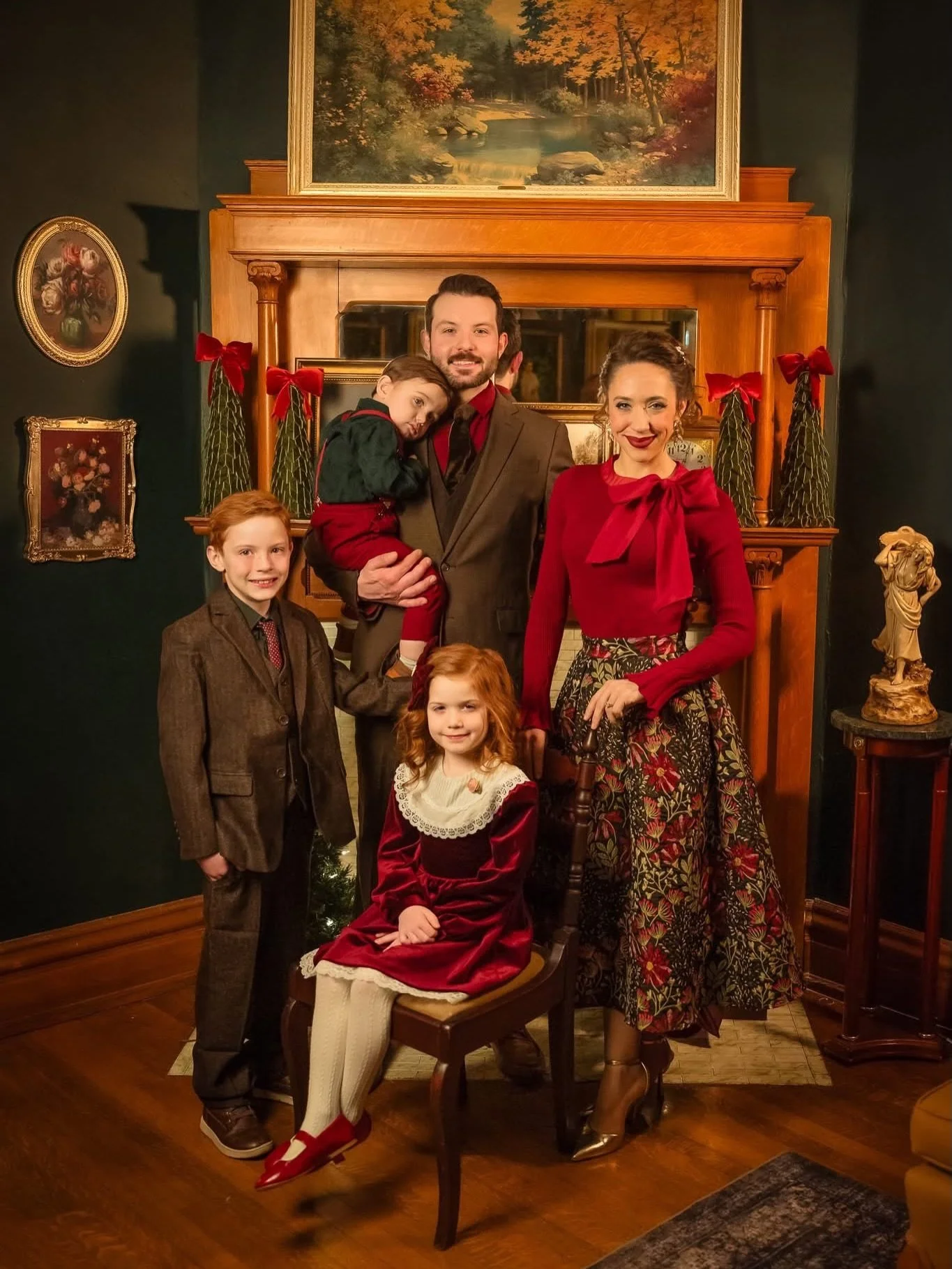 There was one more family that had to sneak into the Christmas studio&hellip; 📸✨

Wishing you a very Merry Christmas and Happy Holidays from Emily Rose Imagery &mdash; and personally from me, Sean, and the kids. Thank you for making this season so f