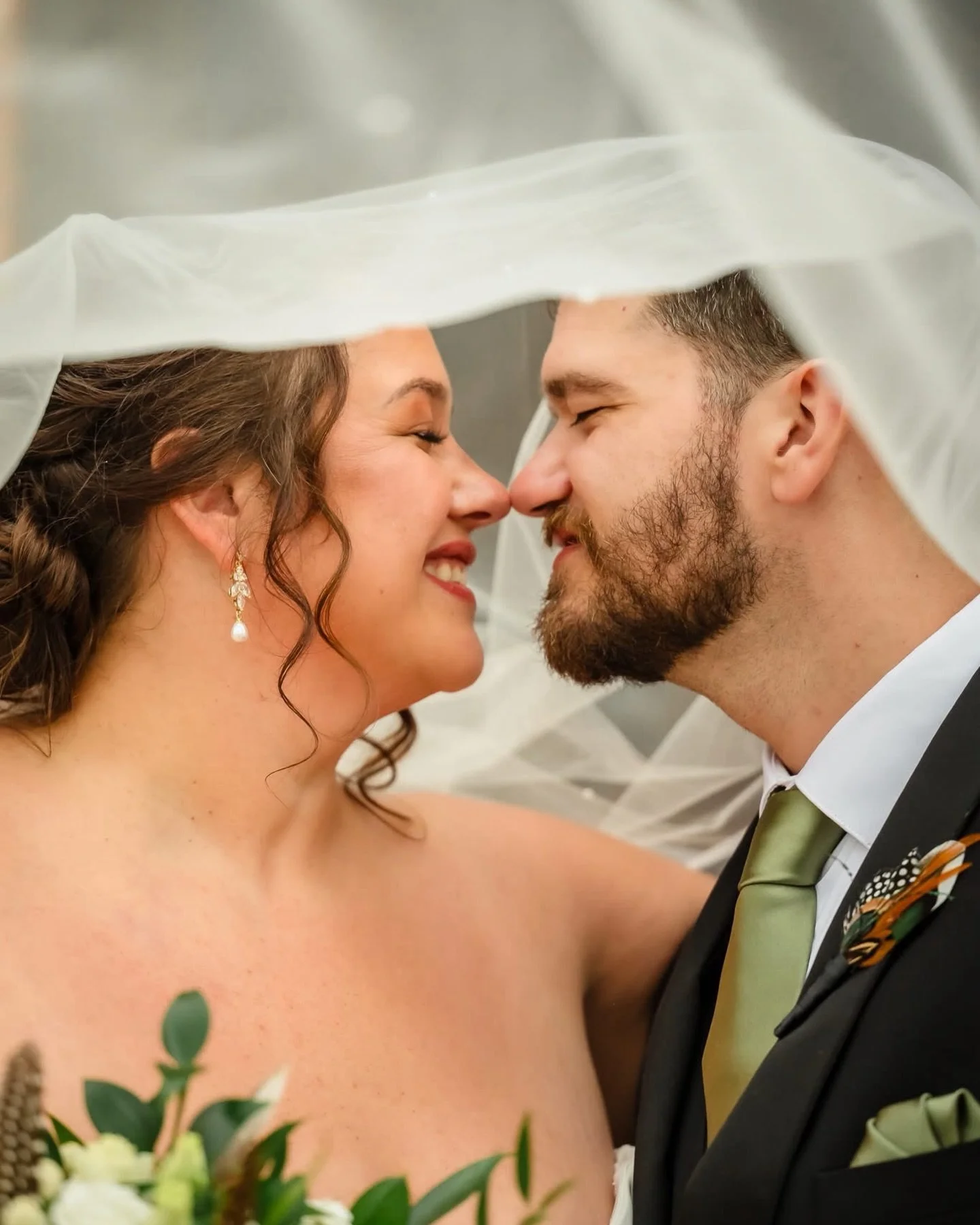 Shawna &amp; Chase didn&rsquo;t overlook a single detail- and honestly convinced me that March weddings deserve more credit.

When you choose the right spaces to hold your day, a little chill in the air doesn&rsquo;t stand a chance.

From the quiet m