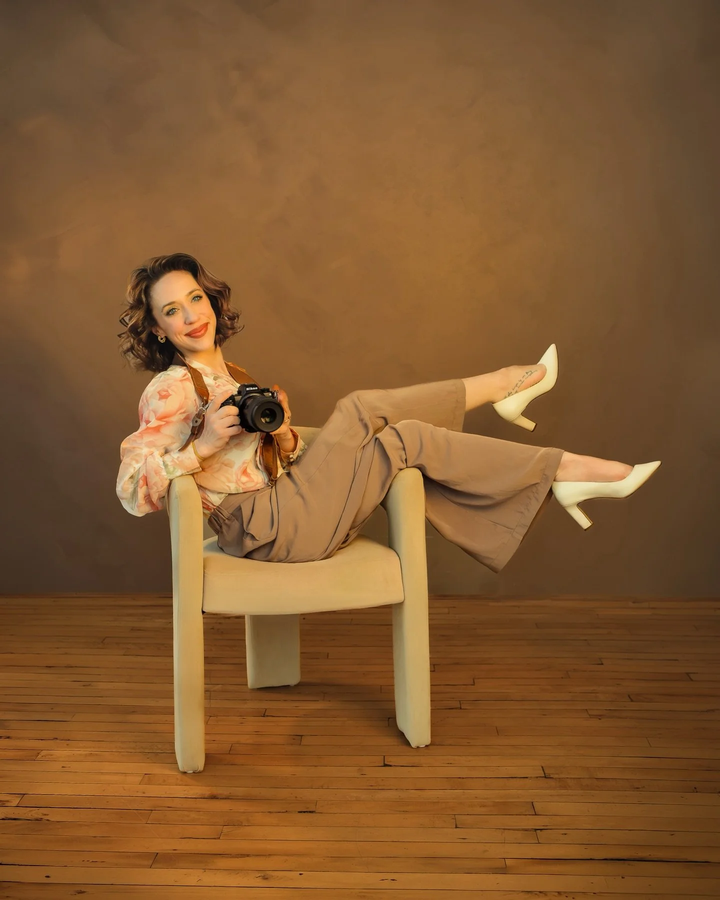 Fancy seeing you here 📸

There are a lot of new faces here, and I&rsquo;m in a new season- so this felt like a good time to say hello (with the help of these beautiful branding photos taken by some very talented friends- my village is full and thriv