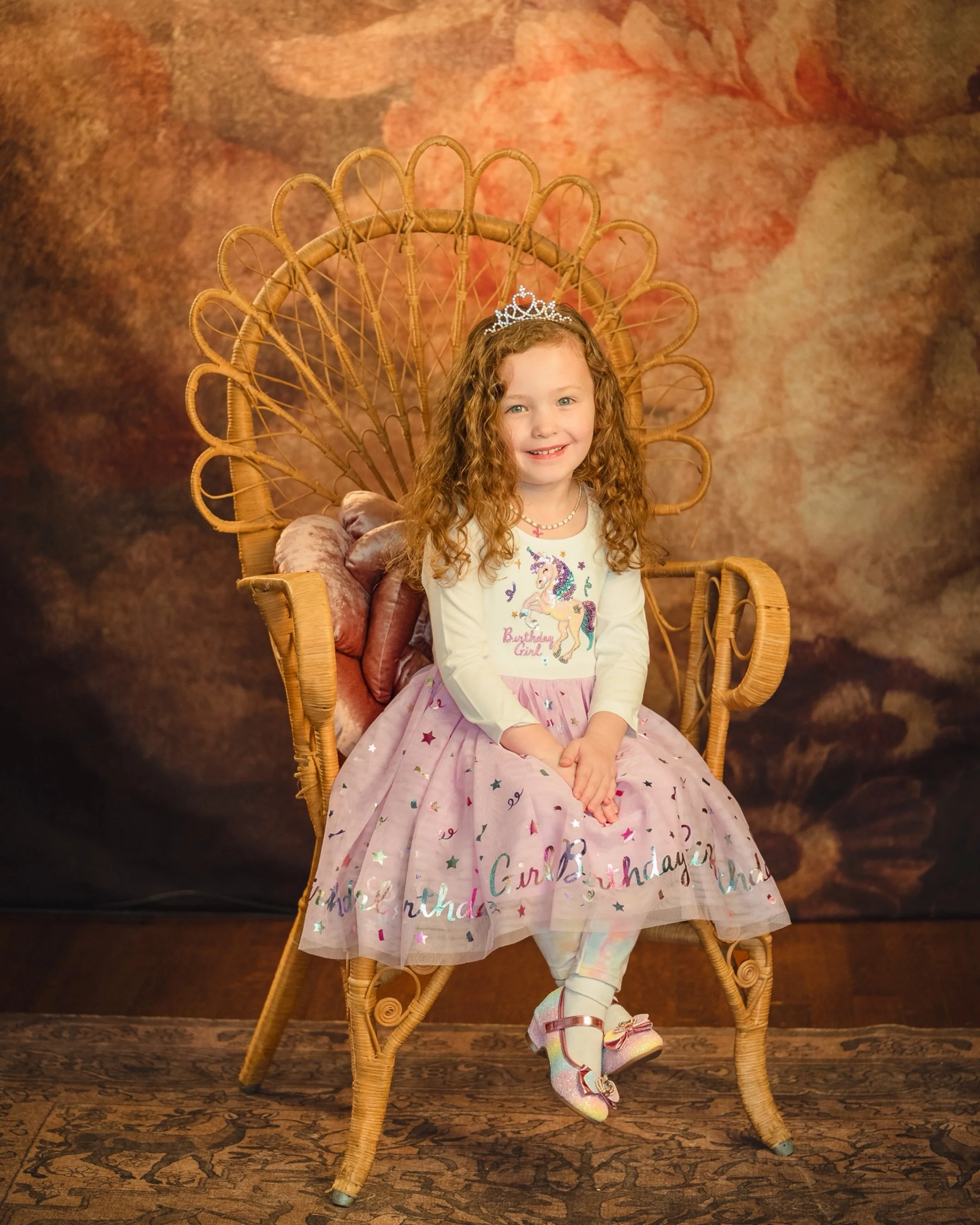 The studio is ready to host your events 🎂🎉🎁🎈

We just hosted our first private party in the space and it could not have been more fun. Maureen celebrated her sixth birthday surrounded by her closest little friends, and the entire afternoon felt l