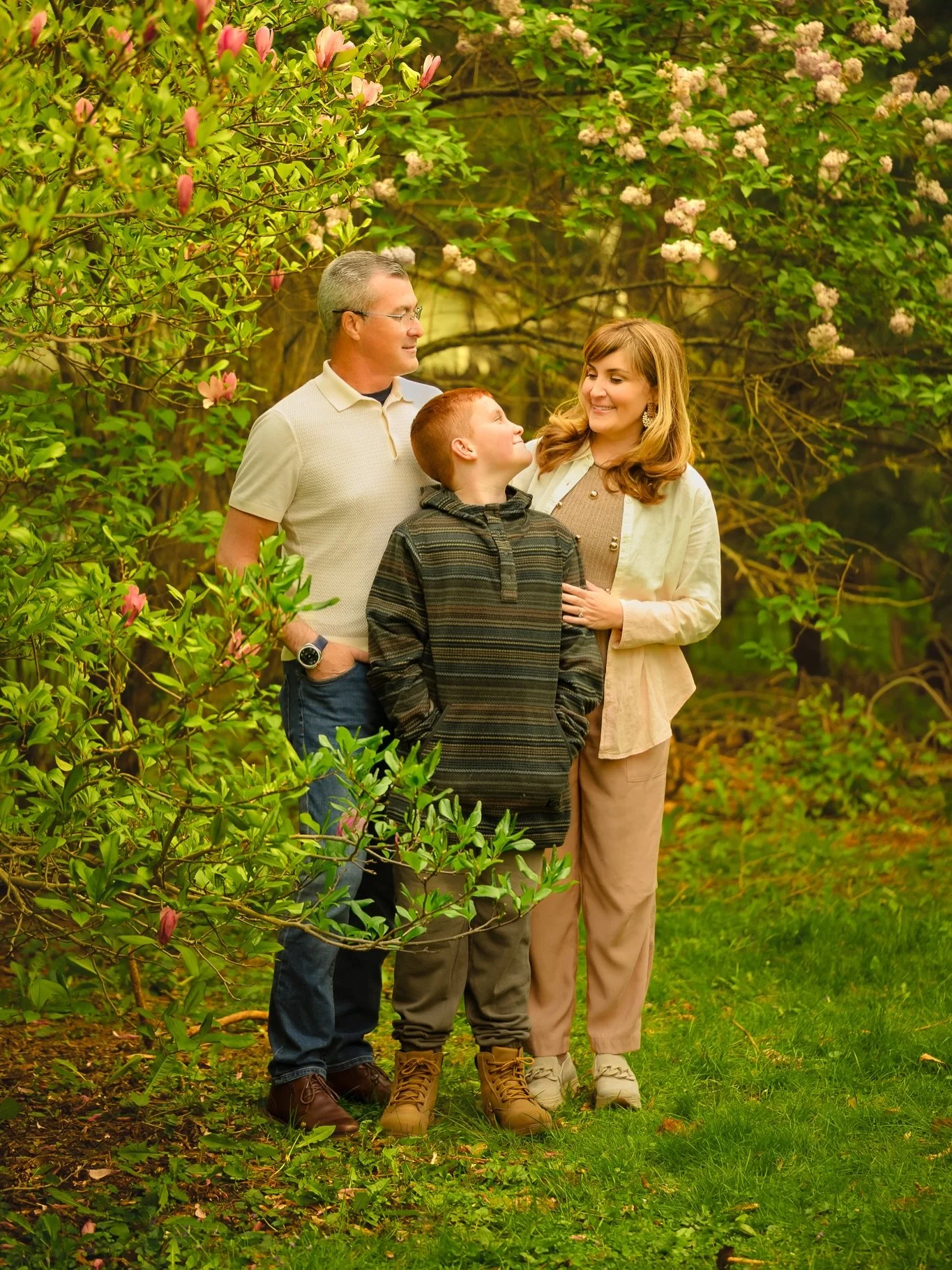 The magnolias never cease to amaze me. 🌸

Kerri was the first to take advantage of the beautiful magnolia tree at our home in Milan. She brought her handsome boys along and we captured some truly special moments in just fifteen minutes together. The