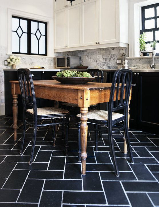 http://www.decorpad.com/photo.htm?photoId=82616