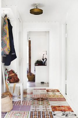 http://johanna-vintage.blogspot.fr/2013/05/frida-sebbes-fina-hem-i-hus-hem.html