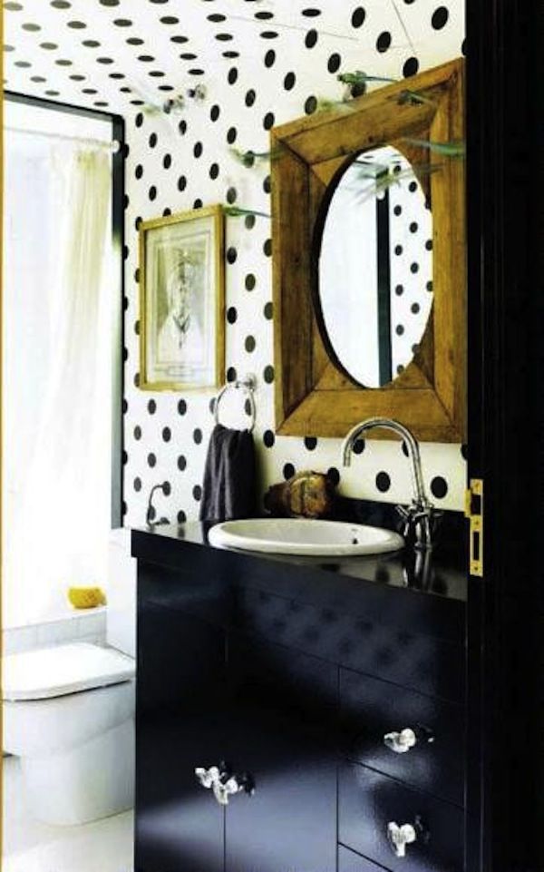 Polka Dots! http://www.aphrochic.com/blogs/blog/14327901-dotty-decor saranobledesigns.com