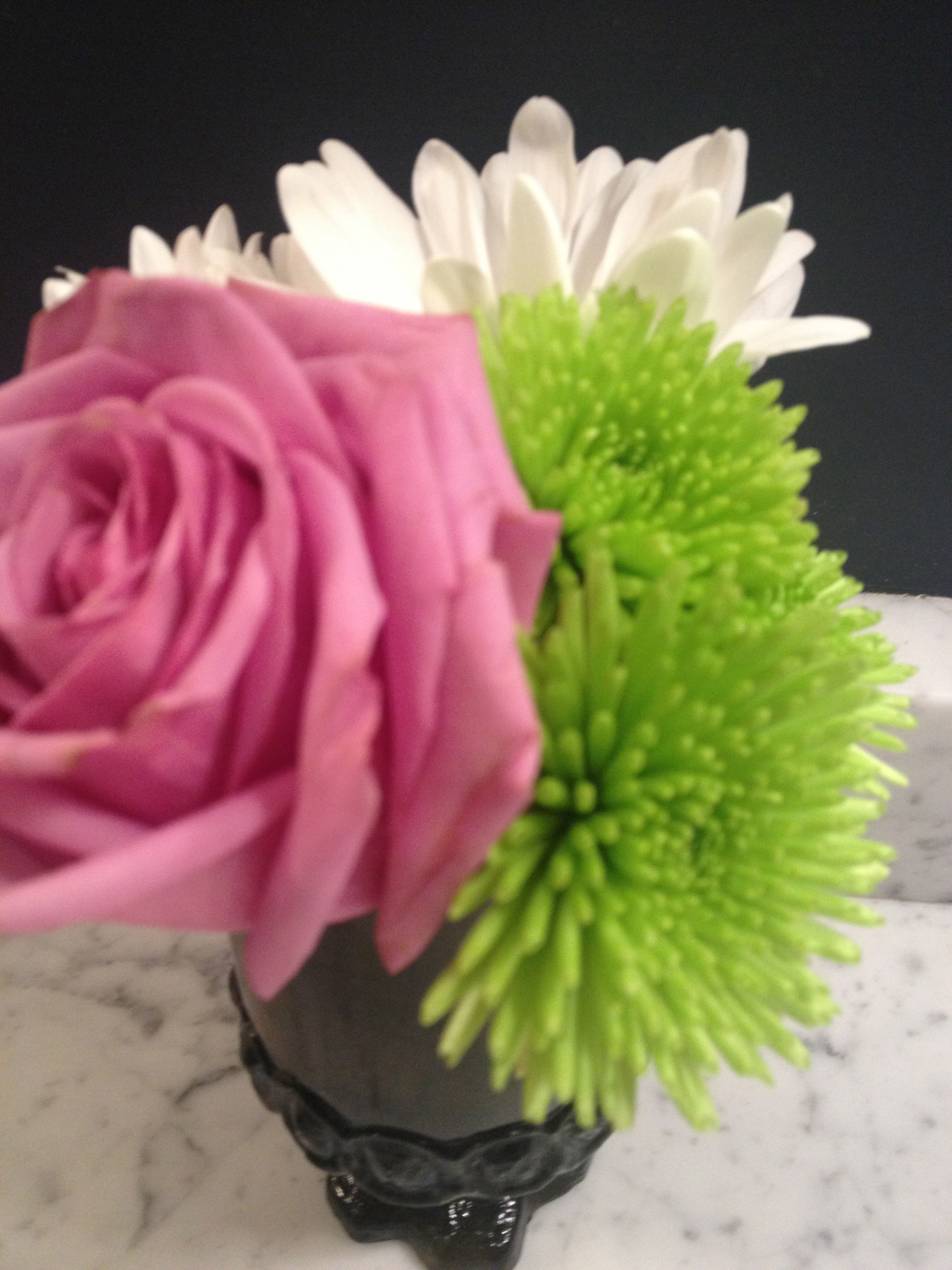 The lilac with lime green gives the color combo a punch of modern. www.saranobledesigns.com