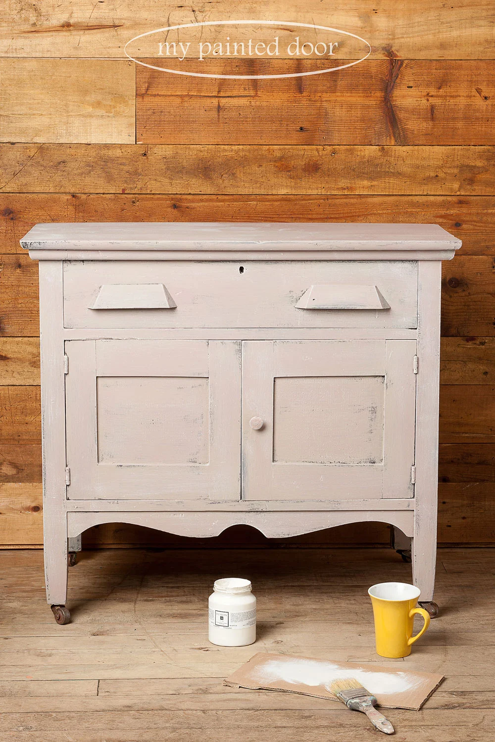 Fusion mineral paint tutorial - via My Painted Door (.com)