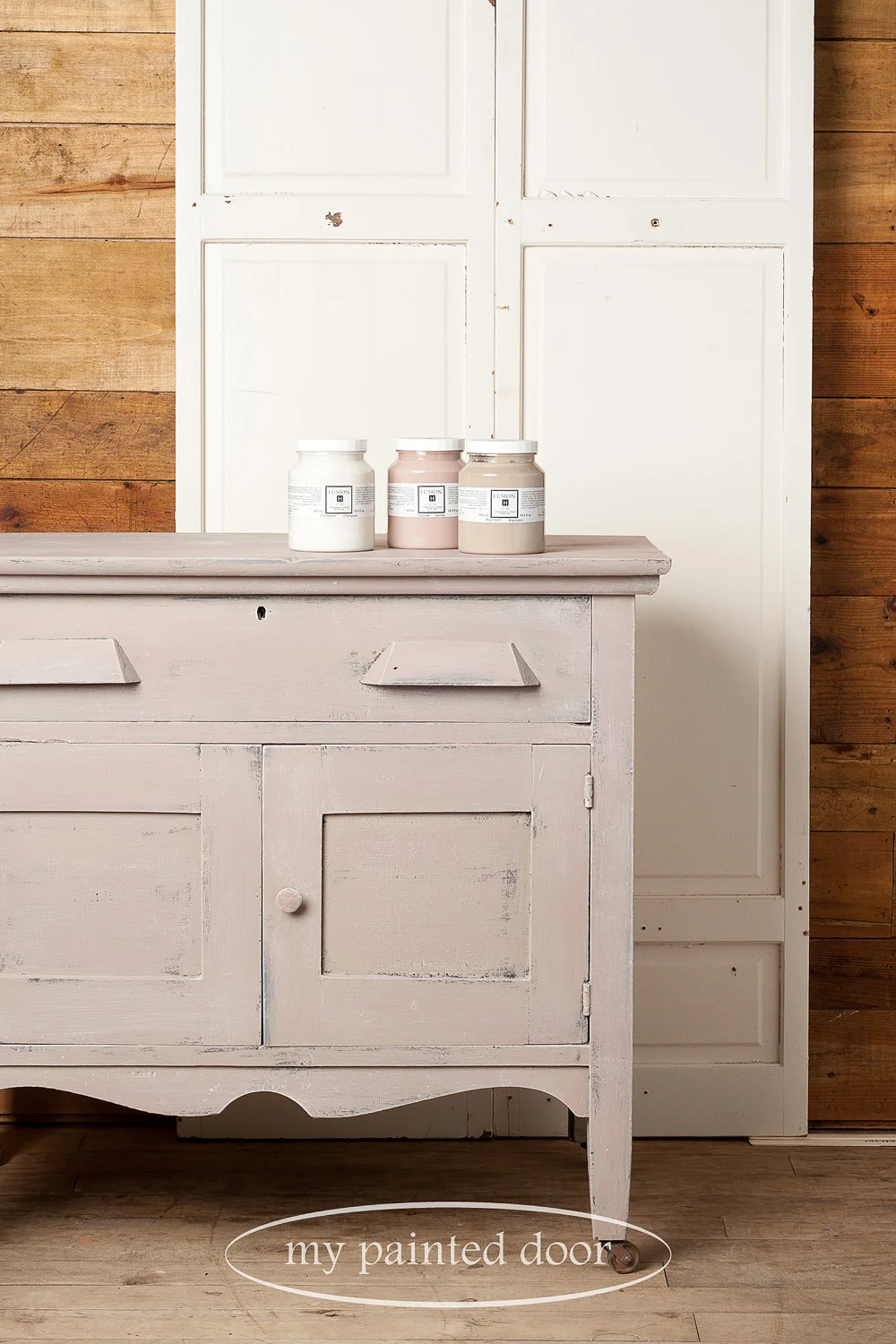 Fusion mineral paint tutorial - via My Painted Door (.com)