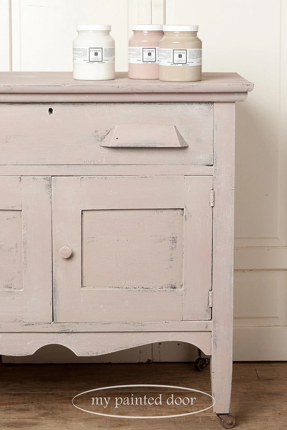 Fusion mineral paint tutorial - via My Painted Door (.com)