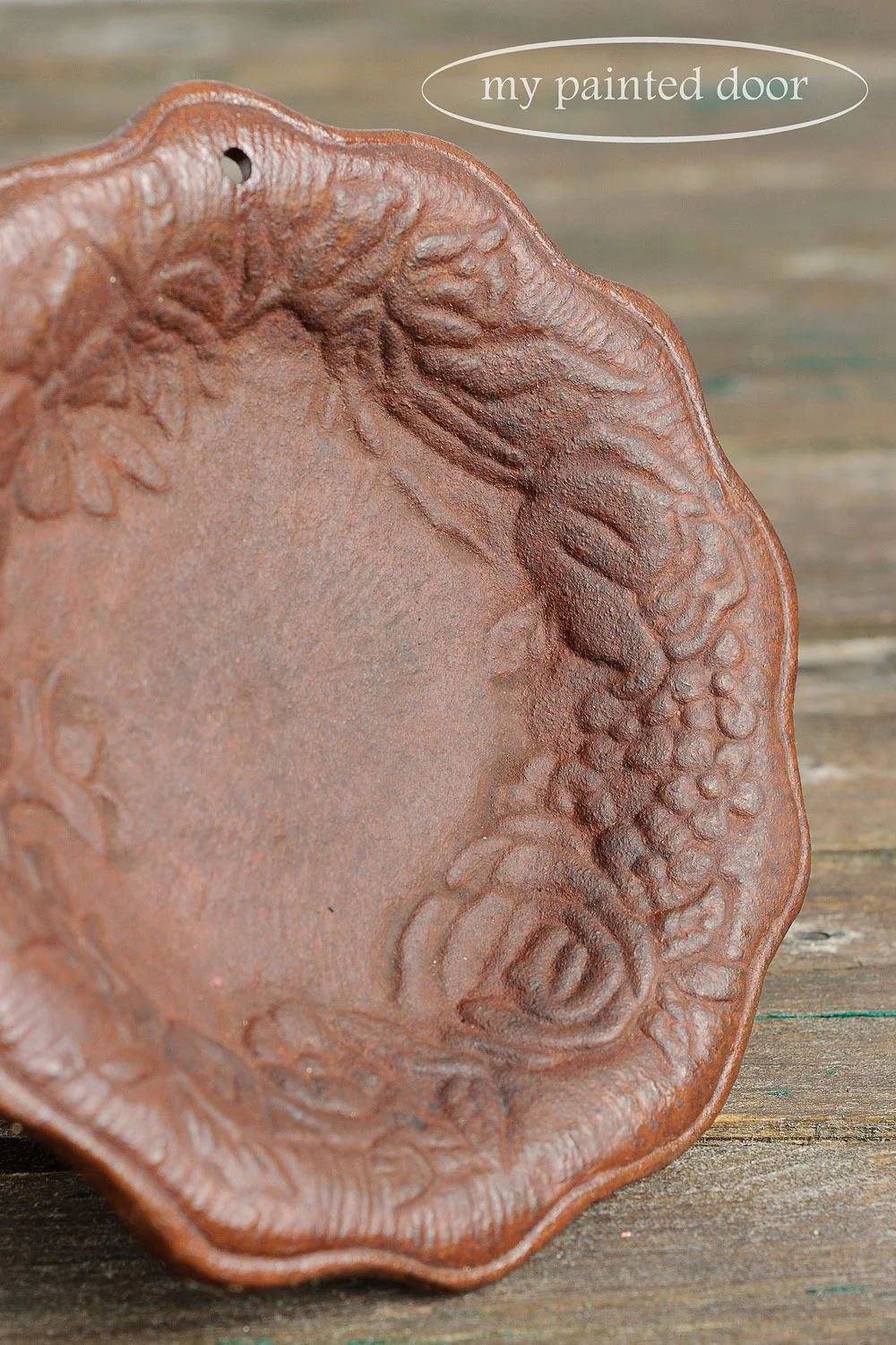 How to use Miss Mustard Seed's Hemp Oil to revive old wood, leather, metal and other surfaces.