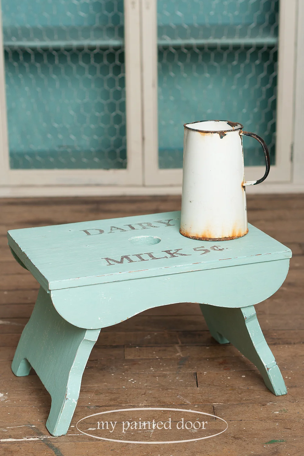 Milking stool painted in Miss Mustard Seed's Milk Paint in Eulalie's Sky