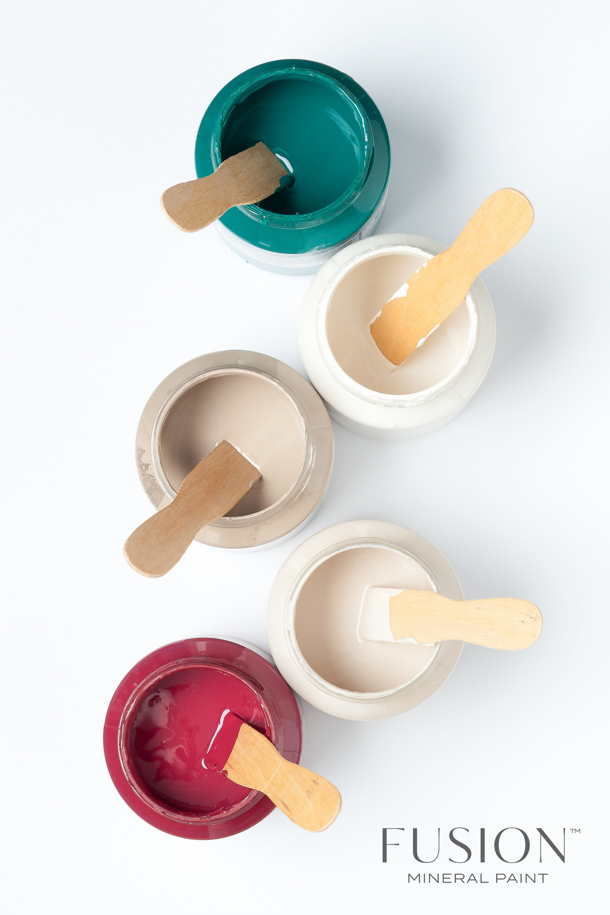 Fusion Mineral Paint. From the top we have Renfrew Blue, Raw Silk, Algonquin, Cathedral Taupe and Cranberry. Raw Silk is a fairly new Fusion colour and I am totally in love with it! Don't get me wrong, I love many of the colours, but I have a soft spot for Raw Silk.