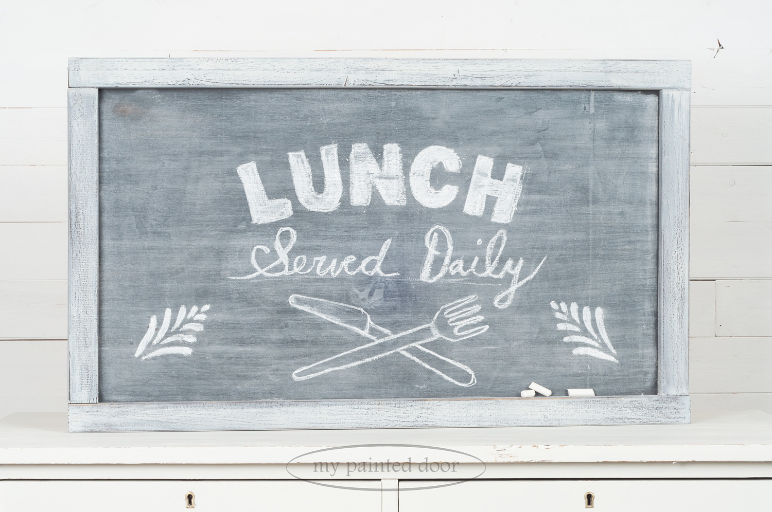 Farmhouse Chalkboard Workshops using Miss Mustard Seed's Milk Paint and Miss Mustard Seed's Hand Painted Stencils.