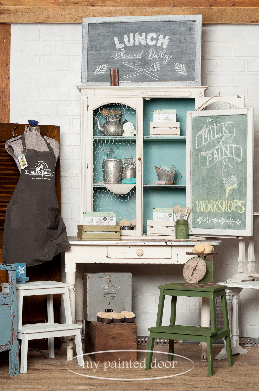 Ikea hack! Learn how to paint an Ikea stool to make it look like a farmhouse stool. Stool painted in Miss Mustard Seed's Milk Paint.