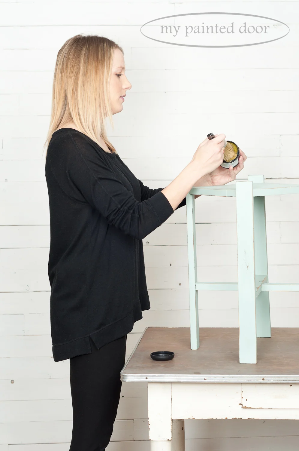 Tips for applying Fusion Mineral Paint Beeswax Finish to your painted furniture. This table is painted in the colour Inglenook.