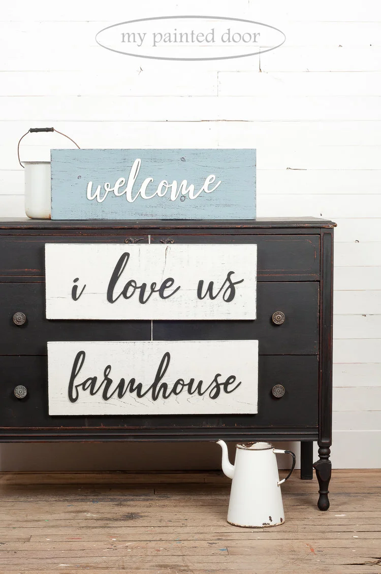 Dresser painted in Miss Mustard Seed's Milk Paint in the colour Typewriter. Signs painted in Bergere and Farmhouse White.