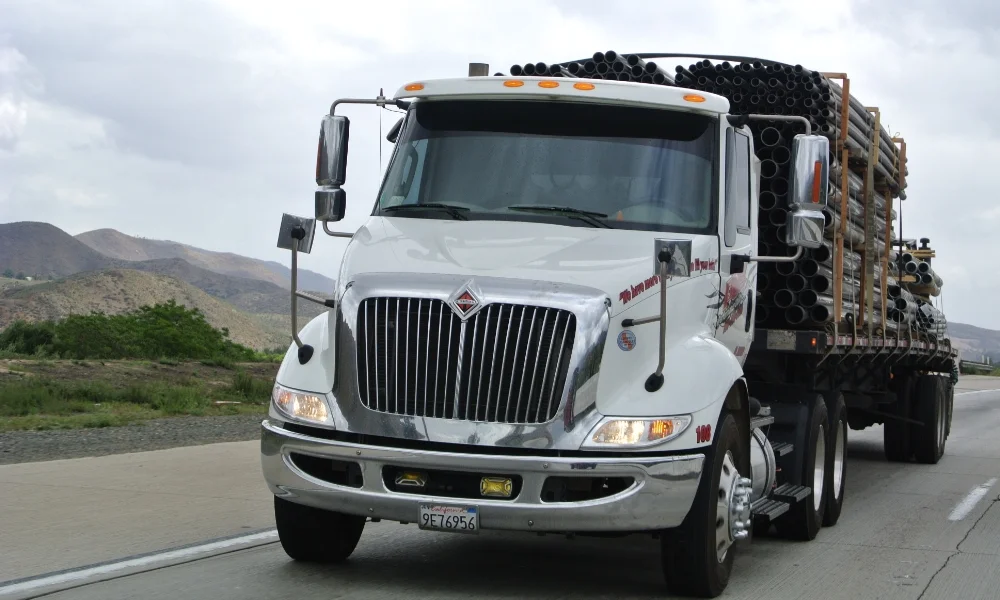 performance-utility-supply_blog_sycamore to pensasquitos-transmission line_transportation services.jpg