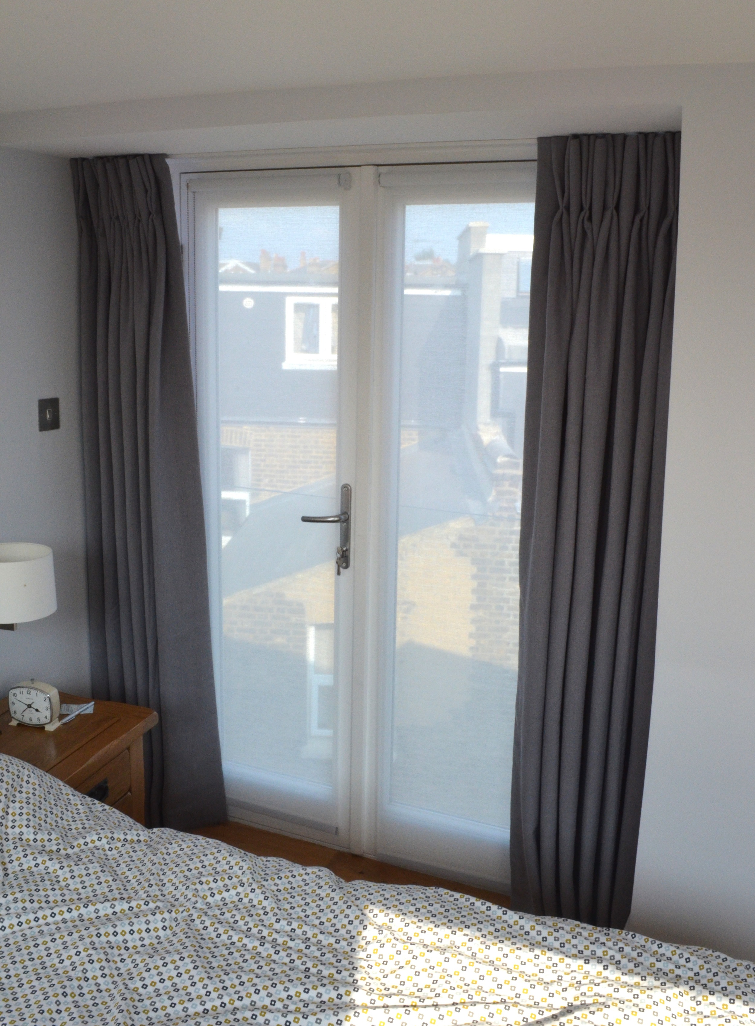 Recess door curtains on simple track