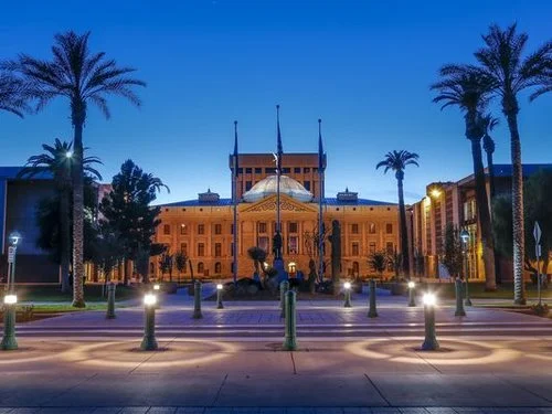capitol+at+night (2).jpg
