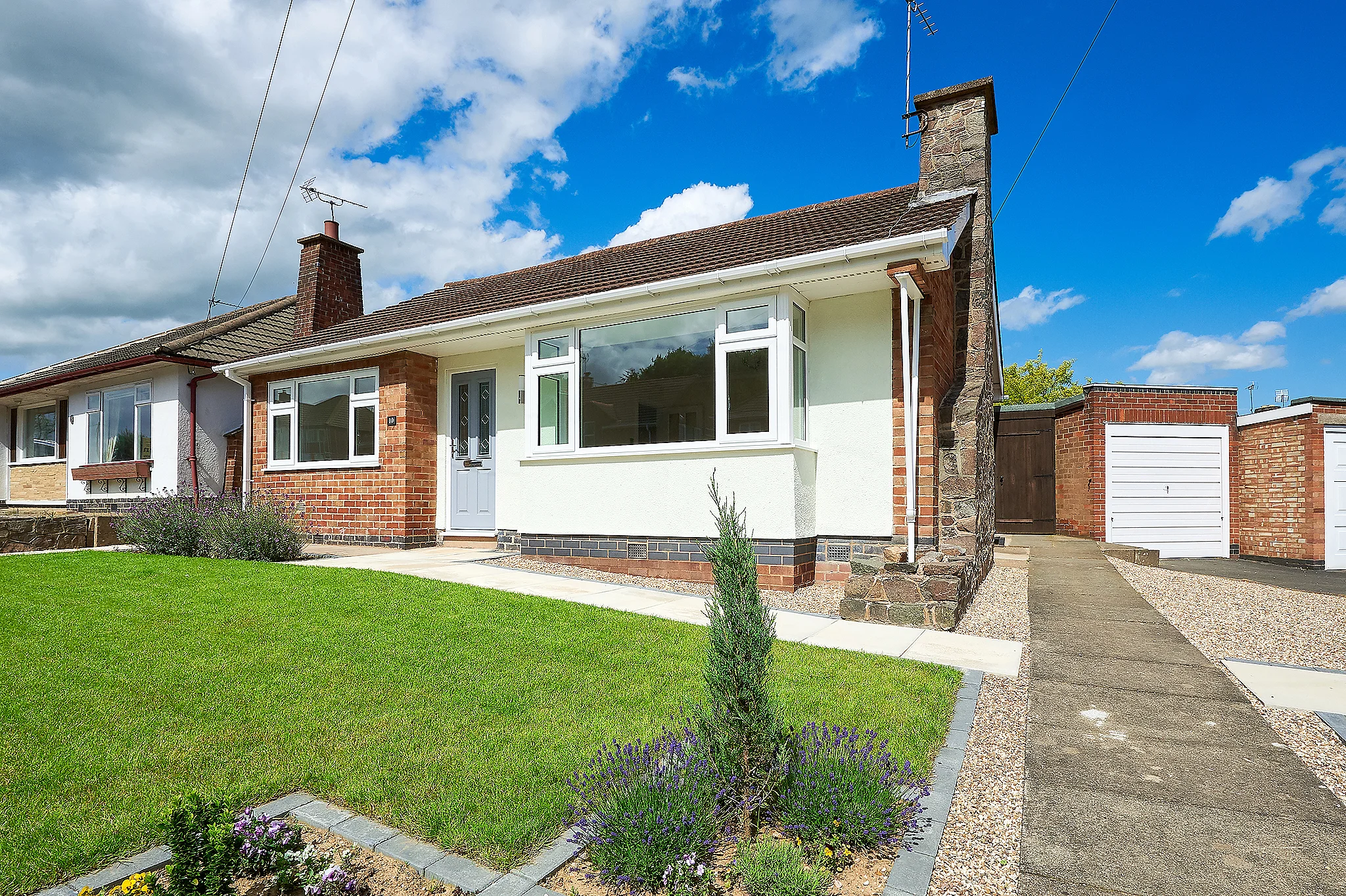 10_Woodlands_Drive_Outside_9.jpg