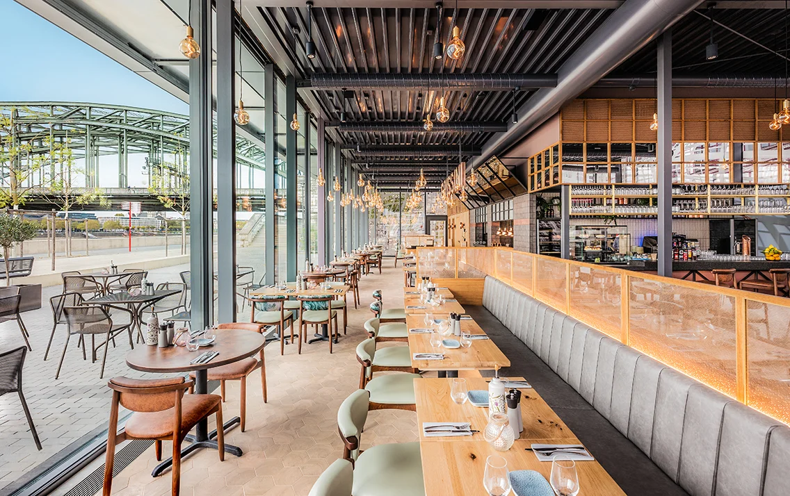 Hyatt-Regency-Cologne-Grissini-Interior small.jpg