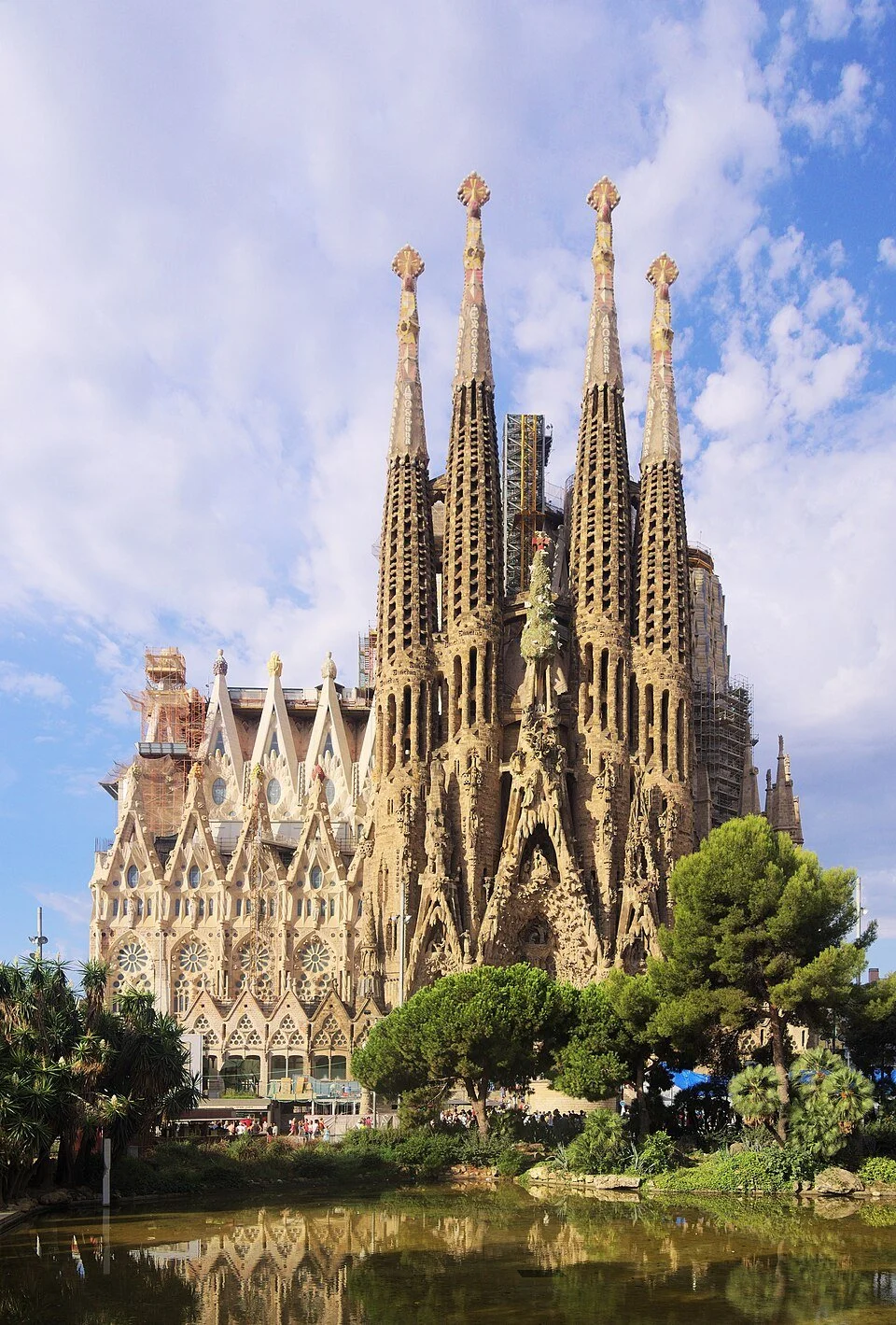 sagrda fami.jpg