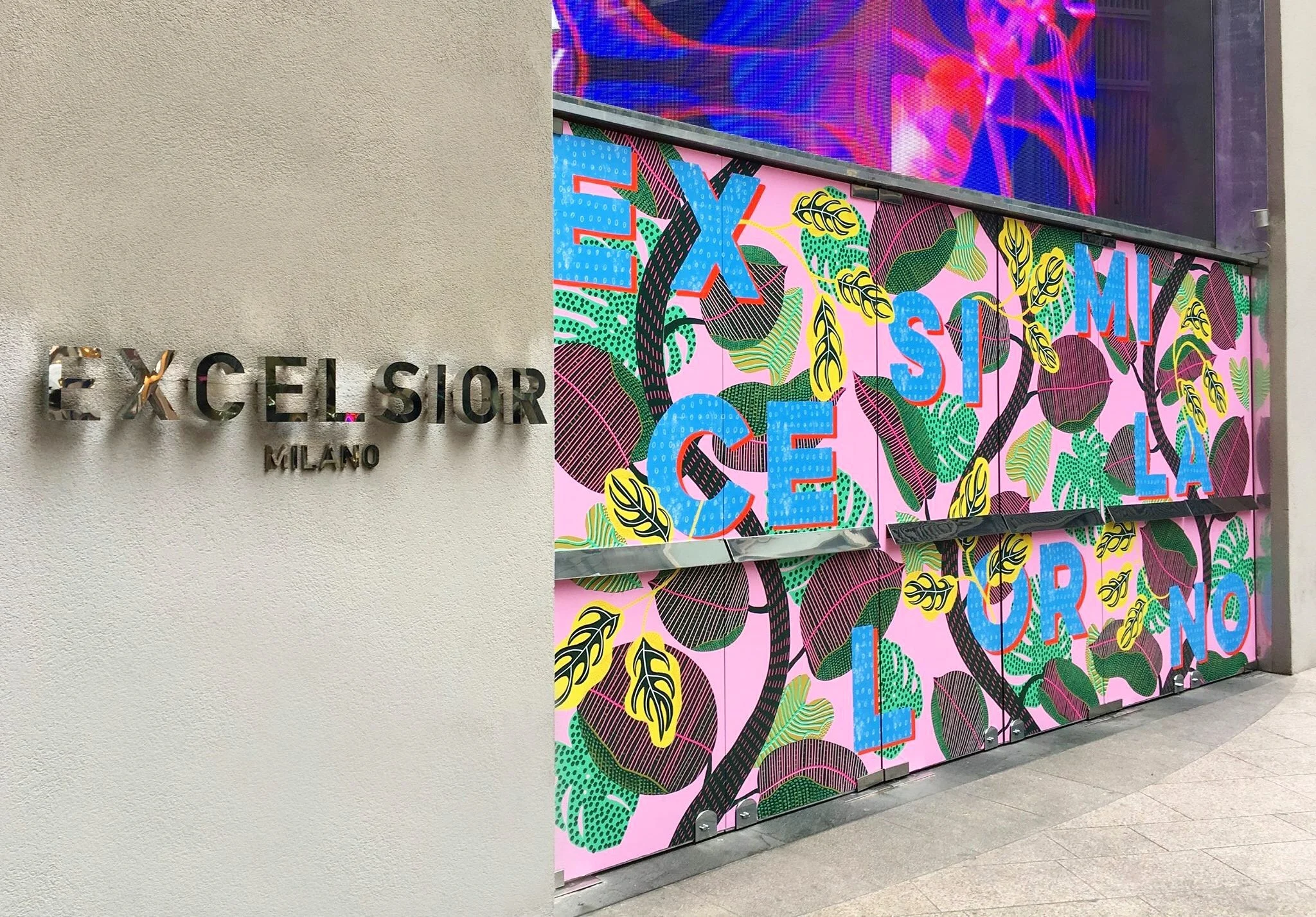 Excelsior Milano - Shop Front - 2017