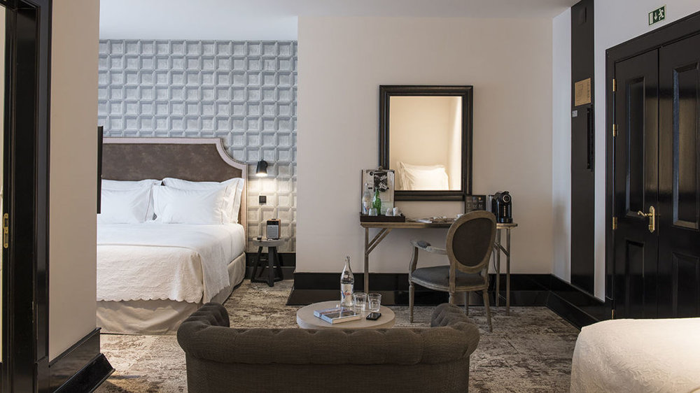 The rooms are cosy and have very good noise isolation. Expect the maximum comfort and privacy whether you are still for a matter of days or weeks.