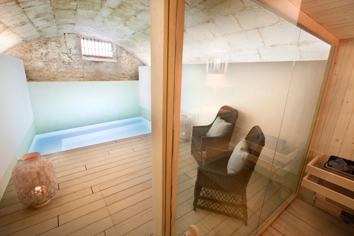 This sauna and heated pool can be reserved for private use. There are a range of full-body, facial and massage treatments on offer.