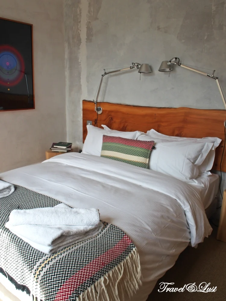 When in East London, stay at the charming The Culpeper . This is an extension of a pub downstairs, a rooftop with urban gardening, an open restaurant and 7 boutique rooms in this old build representative of what London once was.