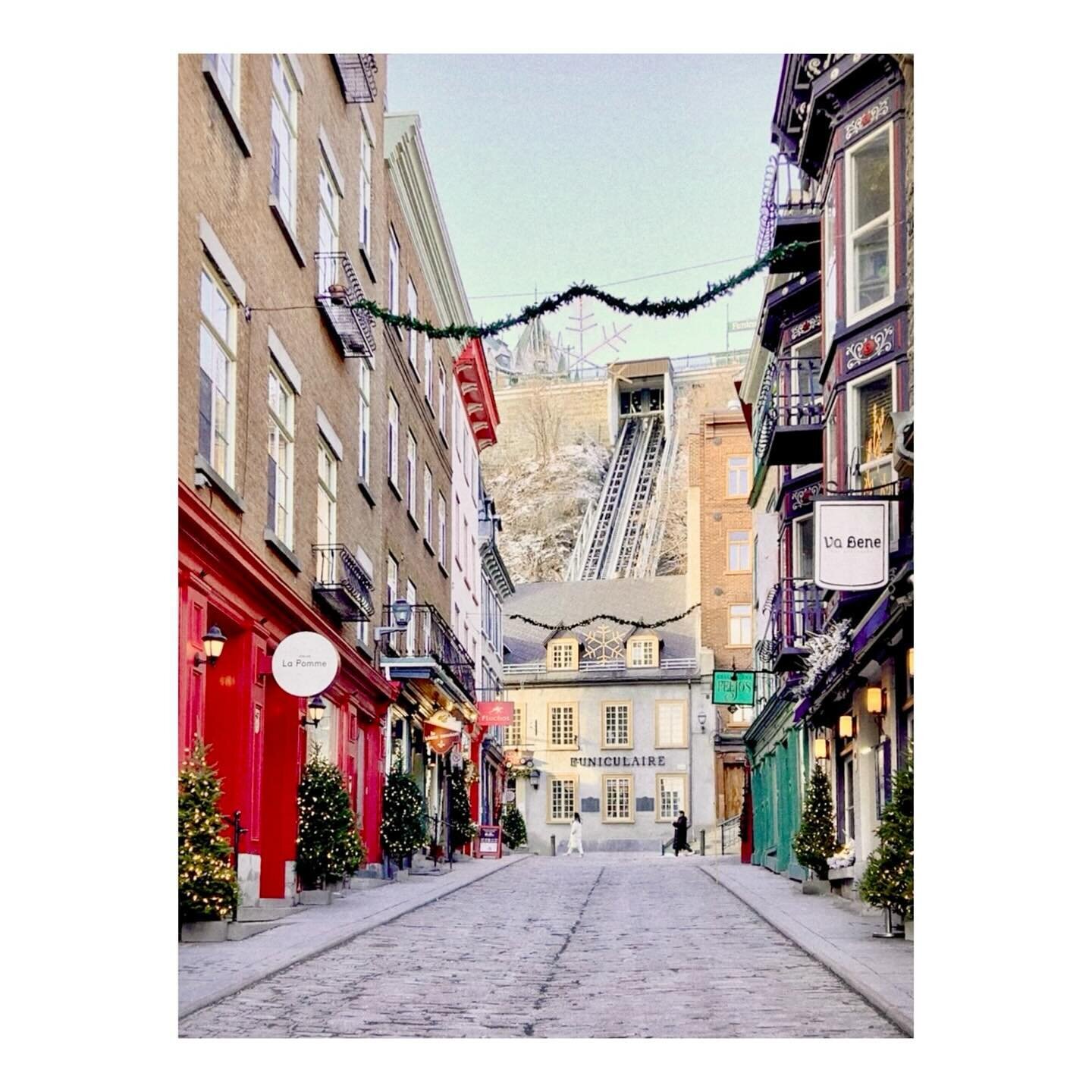 Cutest little place ✨

#qu&eacute;bec #canada🇨🇦 #winter #snow #quebecity #fromwhereistand #visualsoflife #flashesofdelight #travel #travelphotography #doitfortheaesthetic #snowphotography #streetphotography #tobbogan #getoutside #explore #explorepa