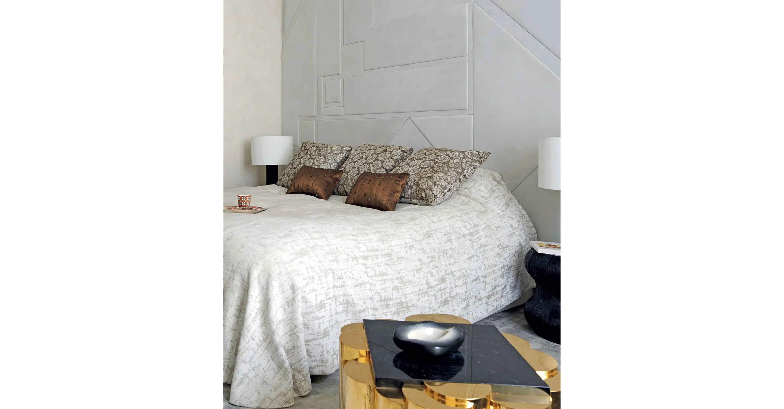 THE in DECO Magazine Lebanon December 2016 page 9 150dpi.jpg