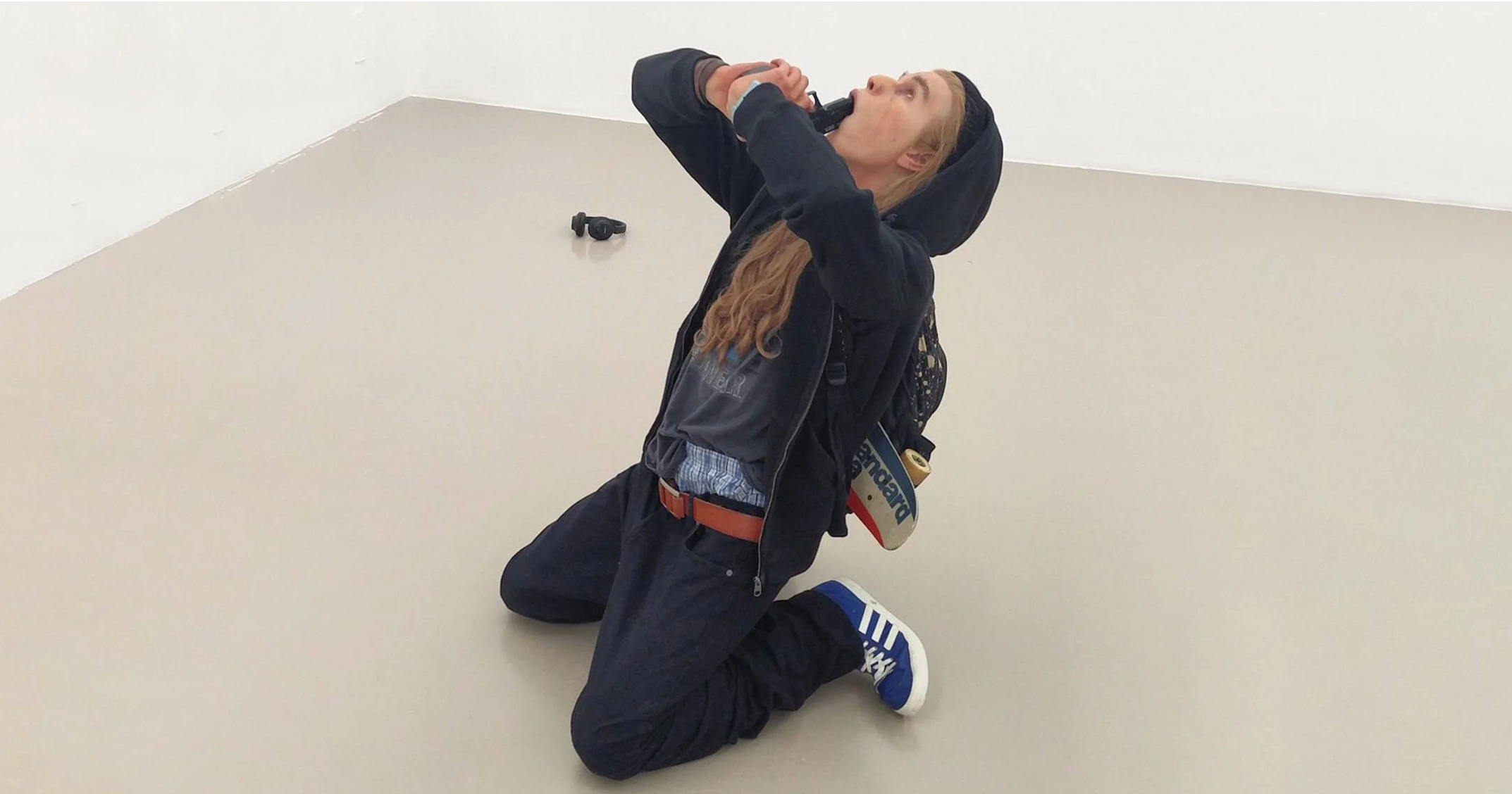 DO YOU BELIEVE IN GOD ? - 2013 - ROBIN KID -sculpture in oil-painted silicone and various materials - H 105 x L 84 x P 56 cm - H 41 1/3 x W 33 x D 22 in - Private collection - USA 