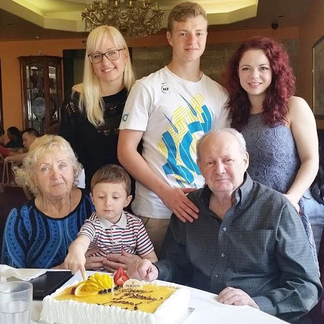 Today we lost one of the most important men in our lives. Deda, thank you so much for always giving us everything until the very end. I couldn&rsquo;t have asked for a better grandpa. I&rsquo;m grateful that you are no longer suffering. Now you&rsquo