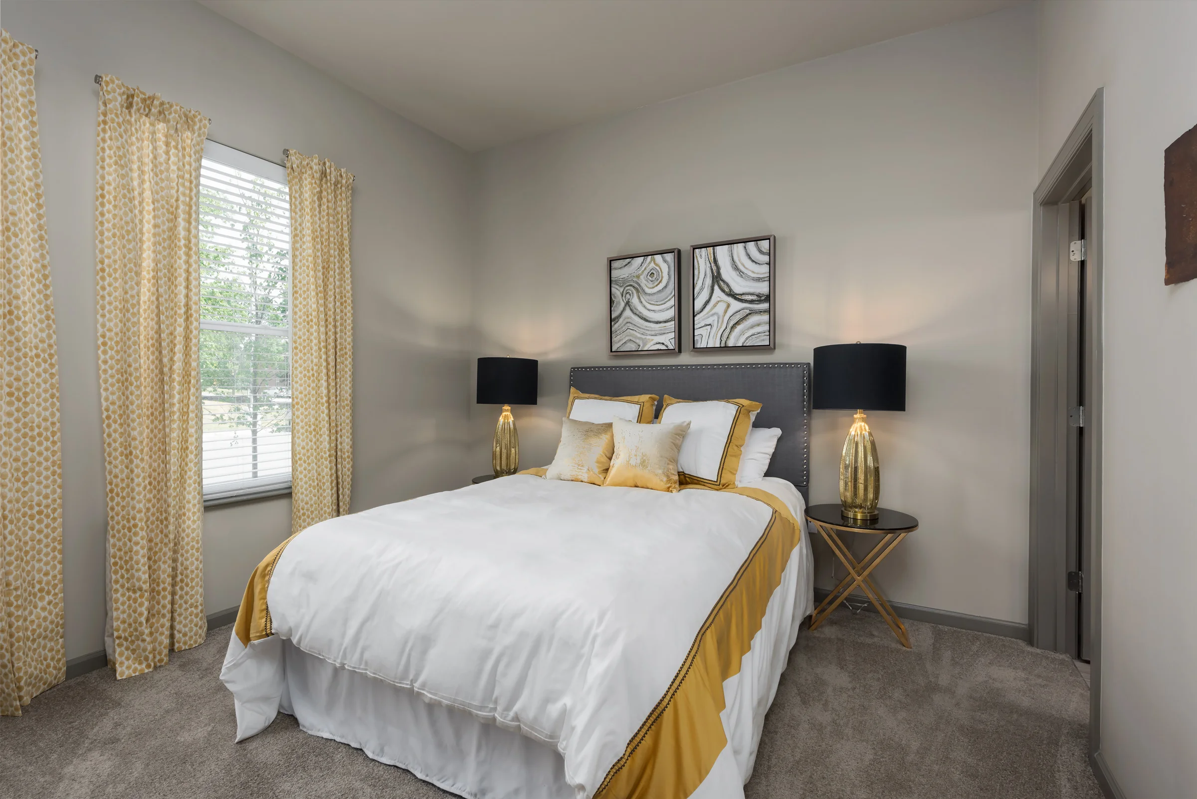 Apartment_Saint Louis 13.jpg