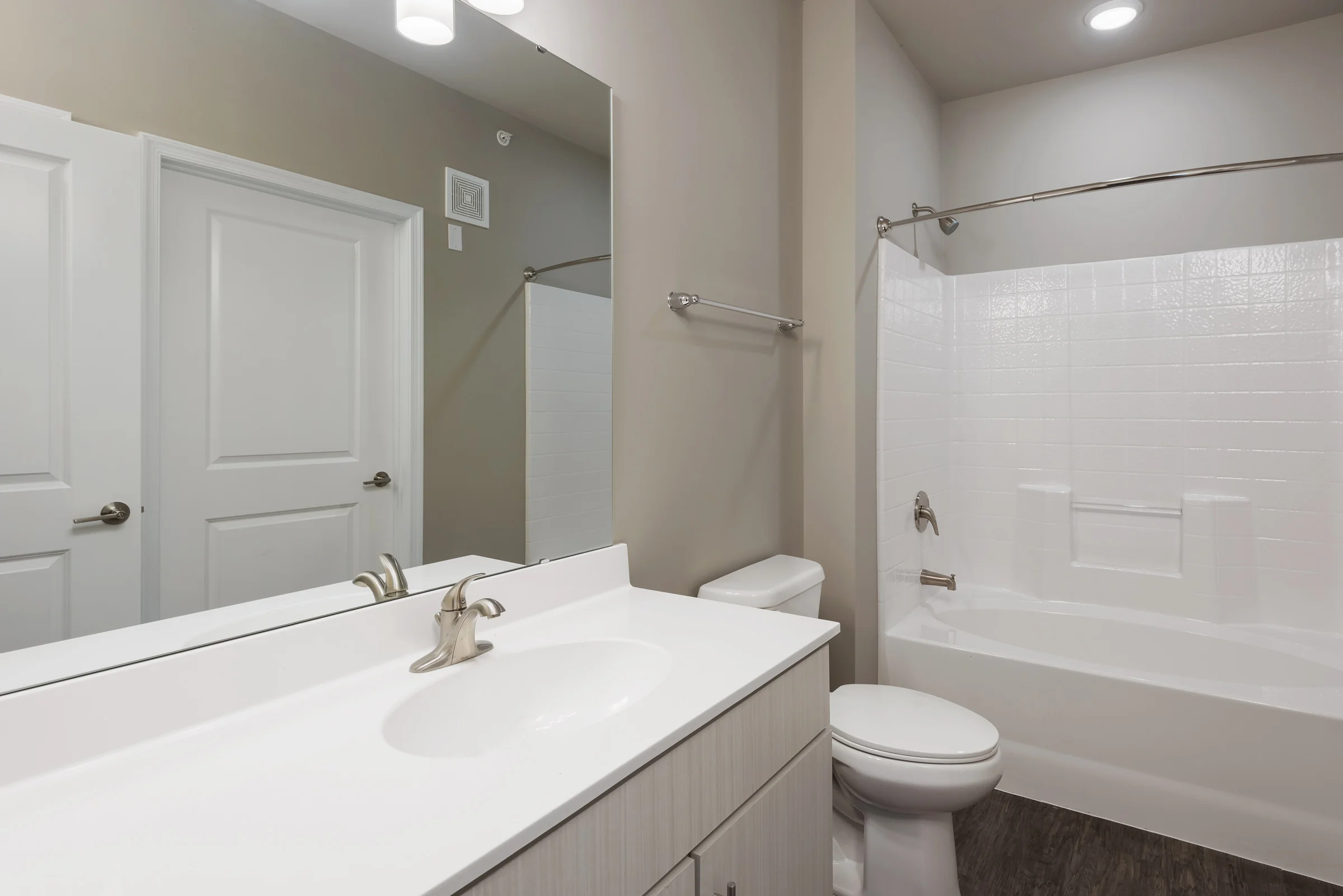 Apartment_Saint Louis 22.jpg