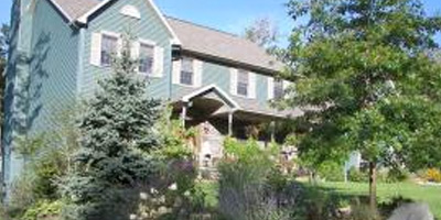 A newer home with classic touches and top-of-the-line amenities. 
