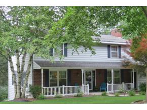 A wonderful 2-story with gourmet kitchen. Pride of ownership shown throughout.