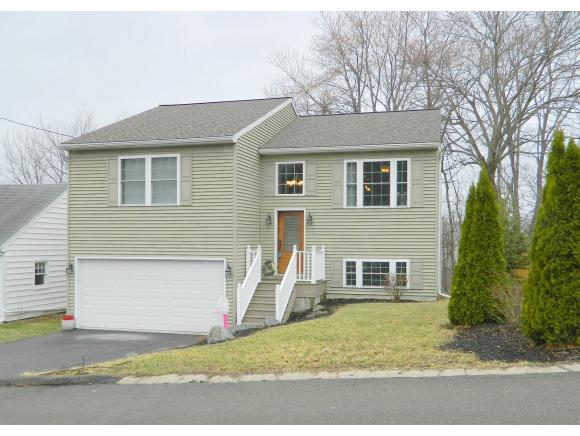 An almost-new split entry with a gourmet kitchen and local traffic neighborhood.