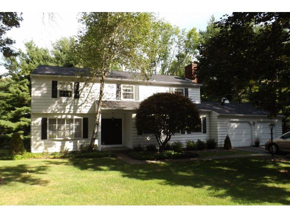 A South Side 2-story with 4-5 bedrooms close to Binghamton University.