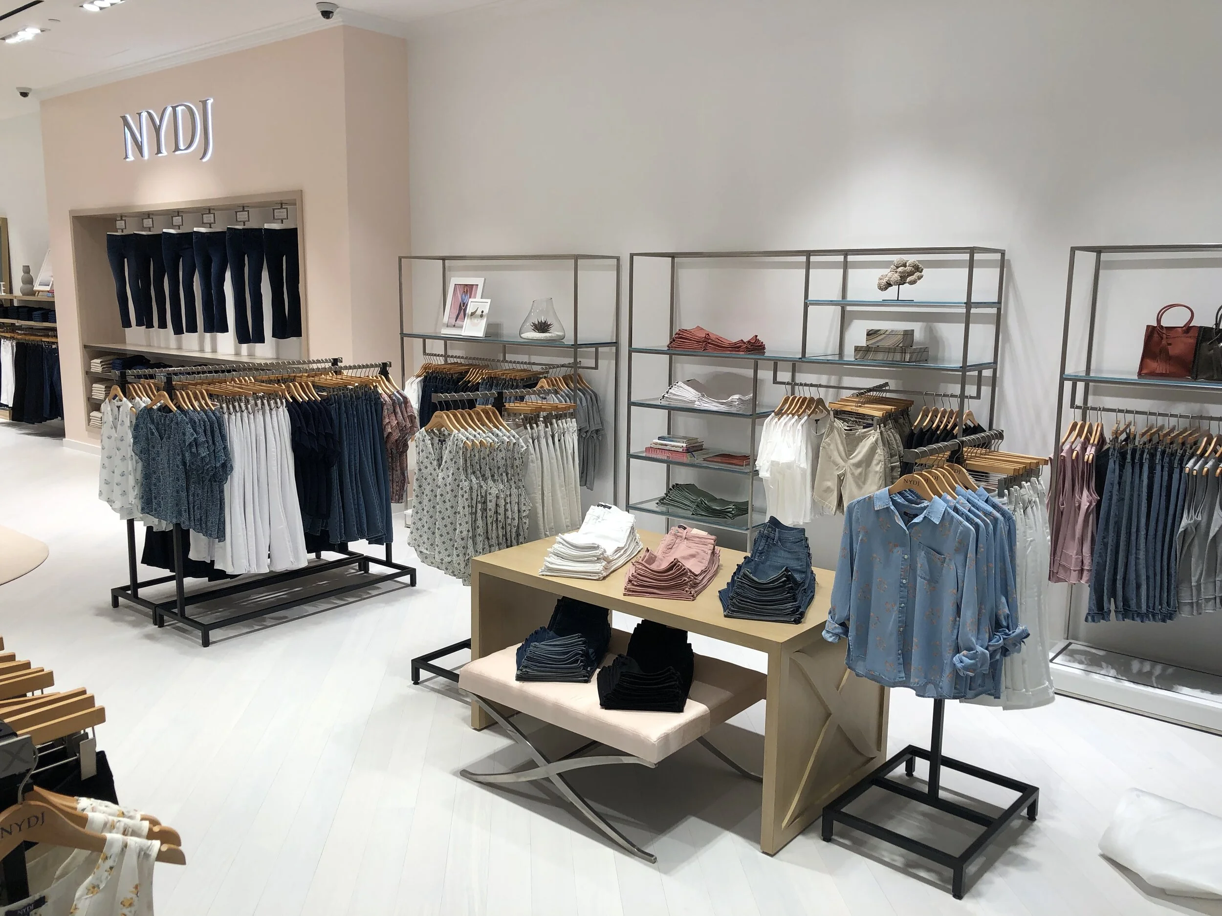 Scottsdale Front of Shop Right.jpg