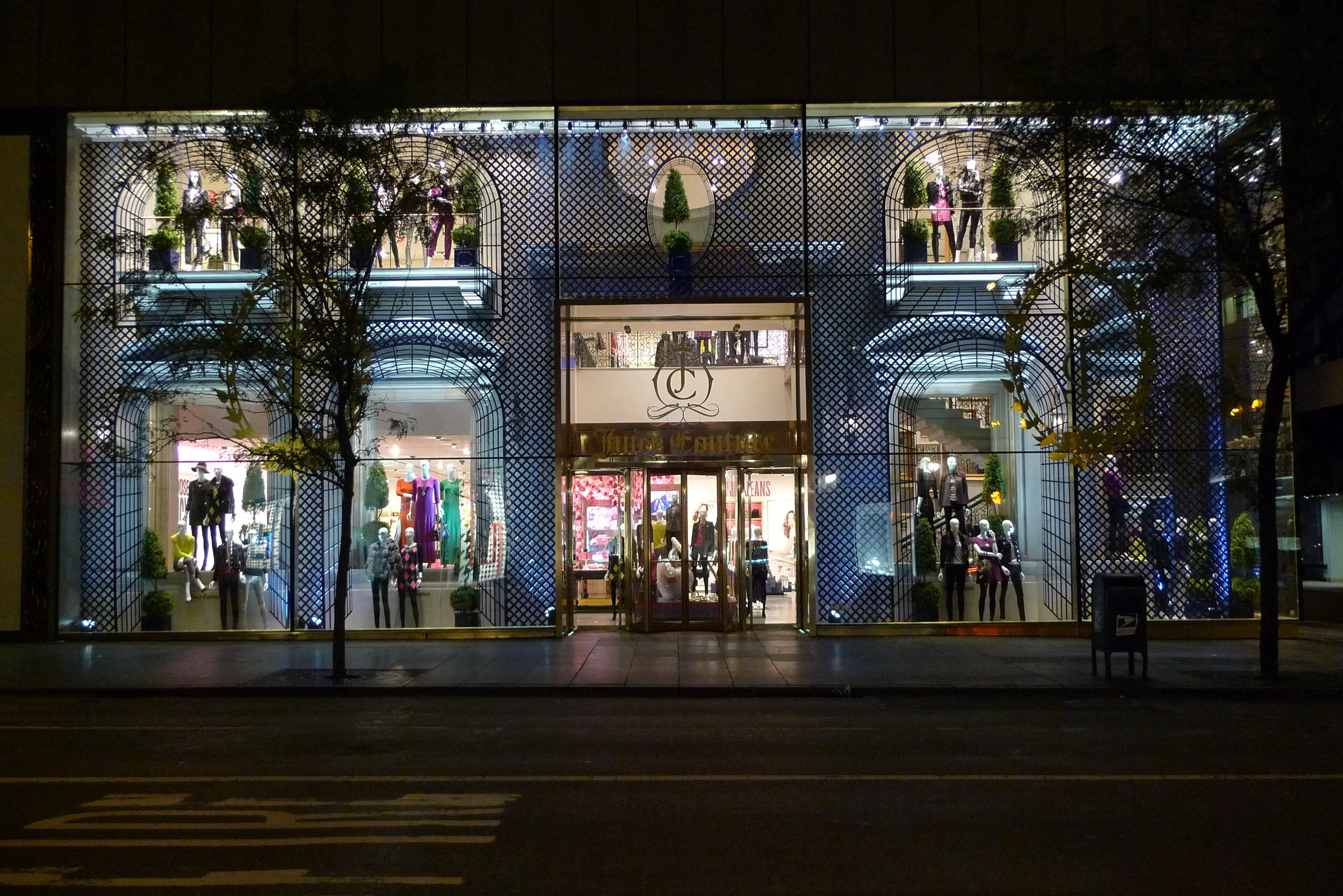 Juicy Couture 5th Ave