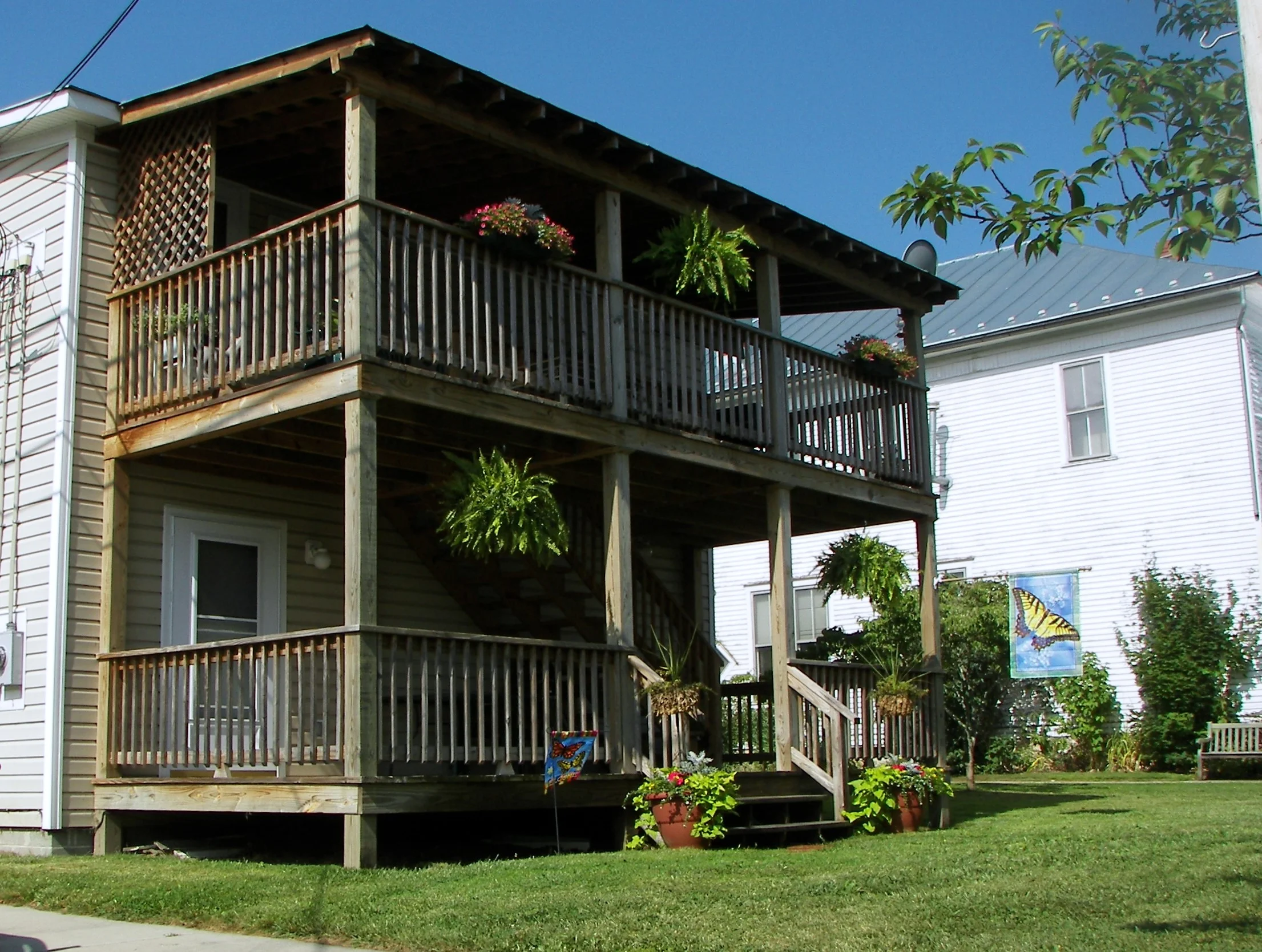 Farm Bureau Porch 4.JPG