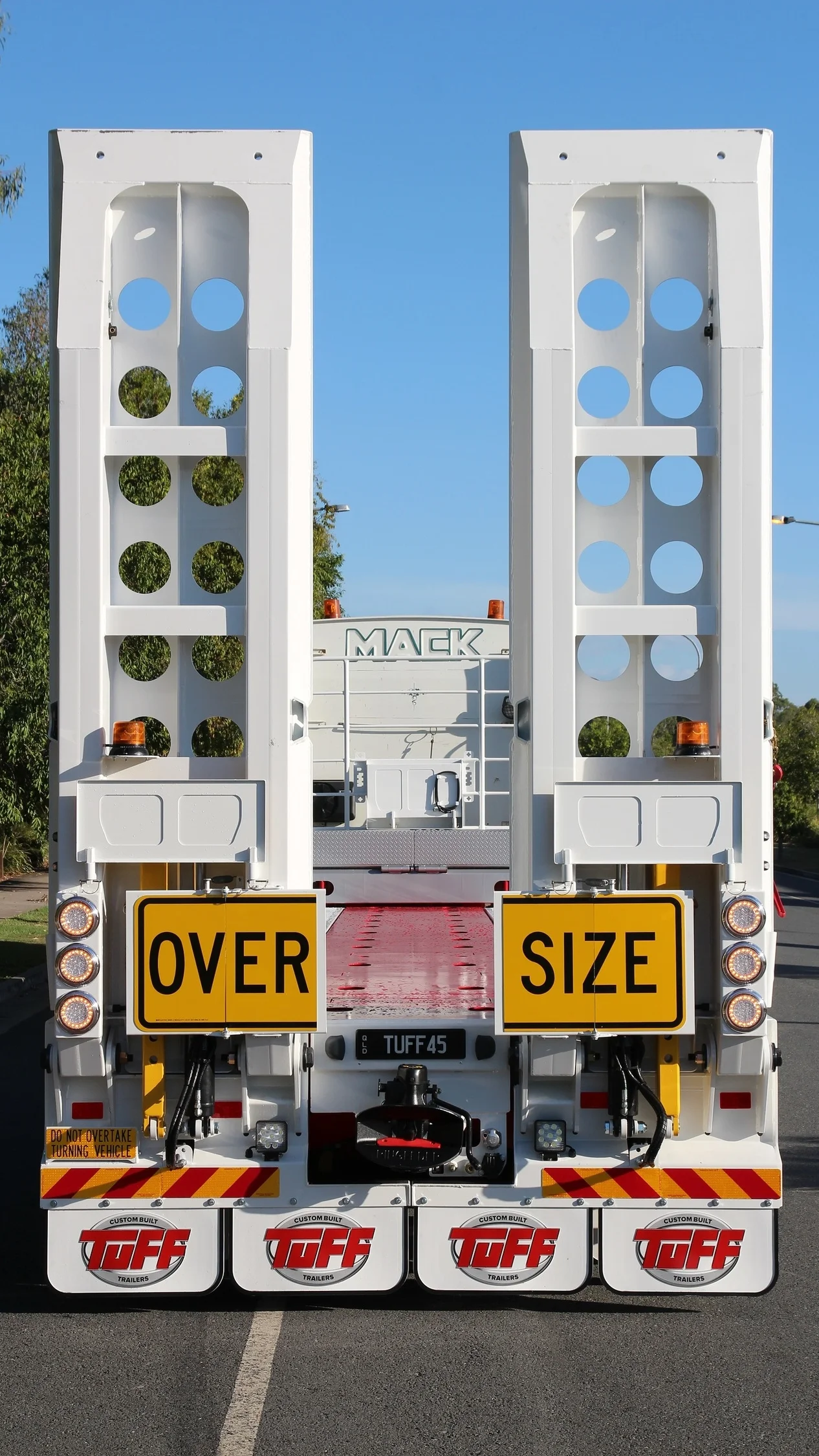 4.5m AG. Drop Deck Wideners — Tuff Trailers