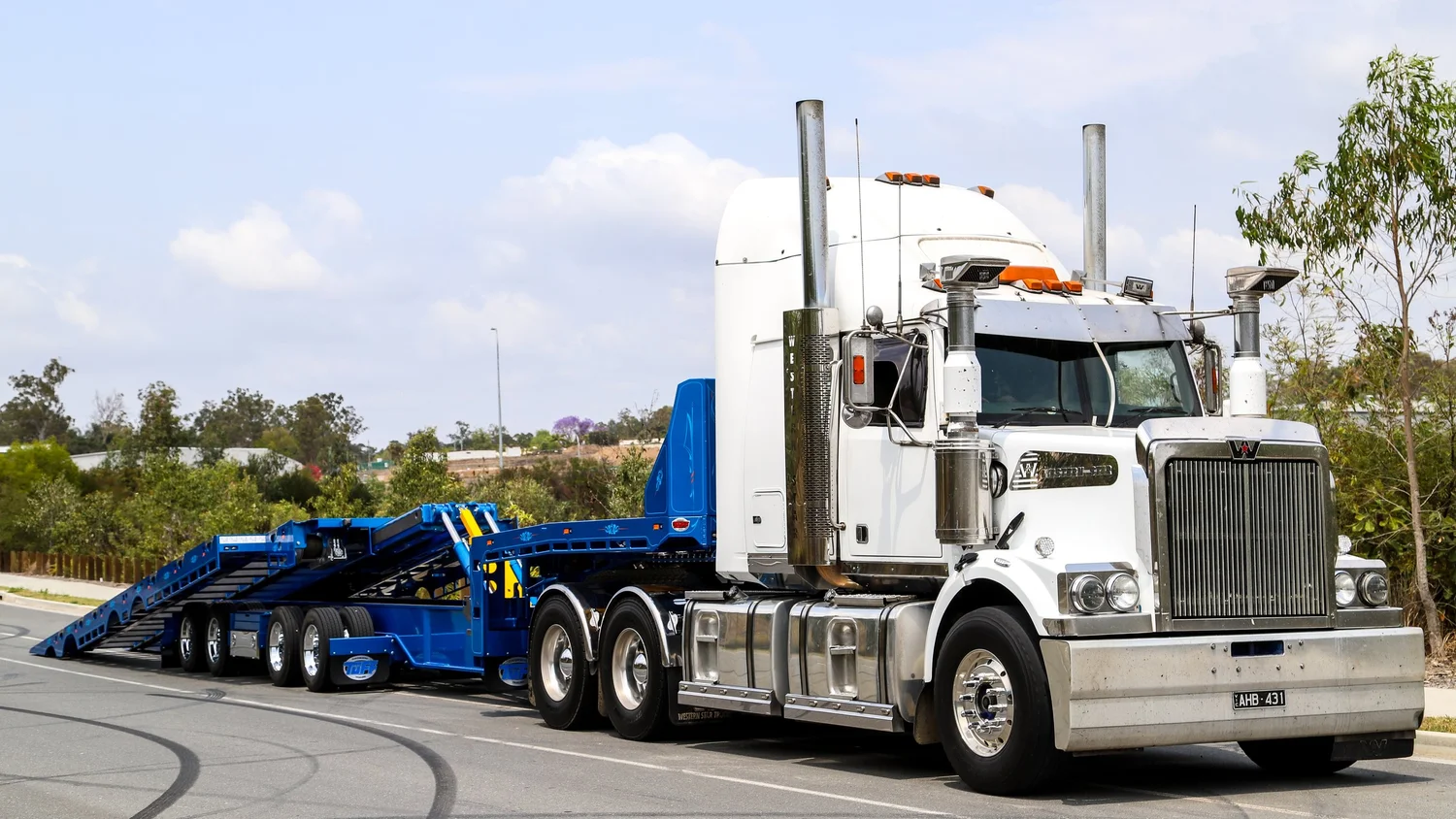 Tilt 'N' Slide Wideners — Tuff Trailers