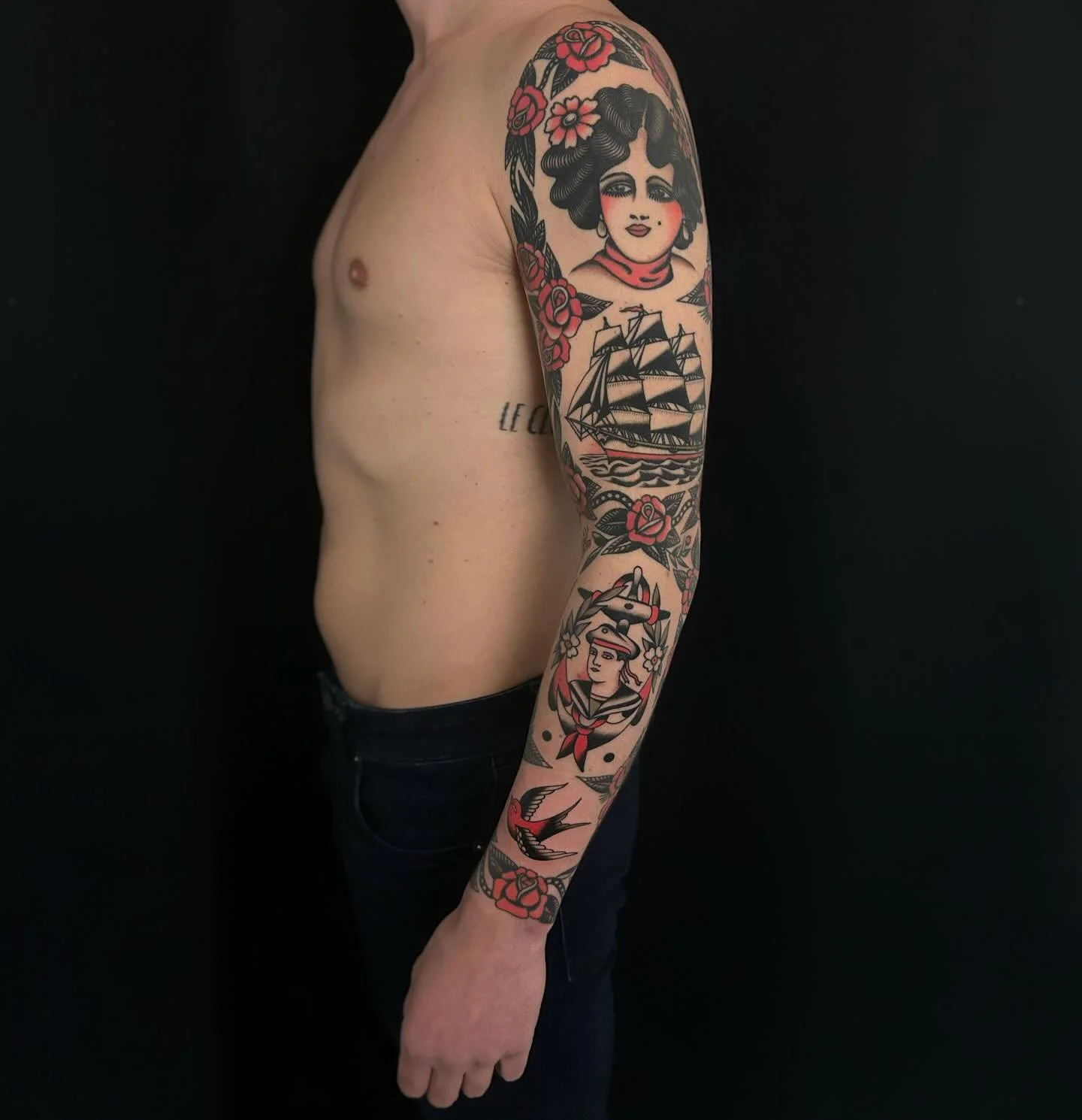 Sylvain’s arm. A project done between 2019 and 2025. 
Thanks again Sylvain, I can’t wait to work on your next tattoos! Done in Geneva @nuitnoiretattoo