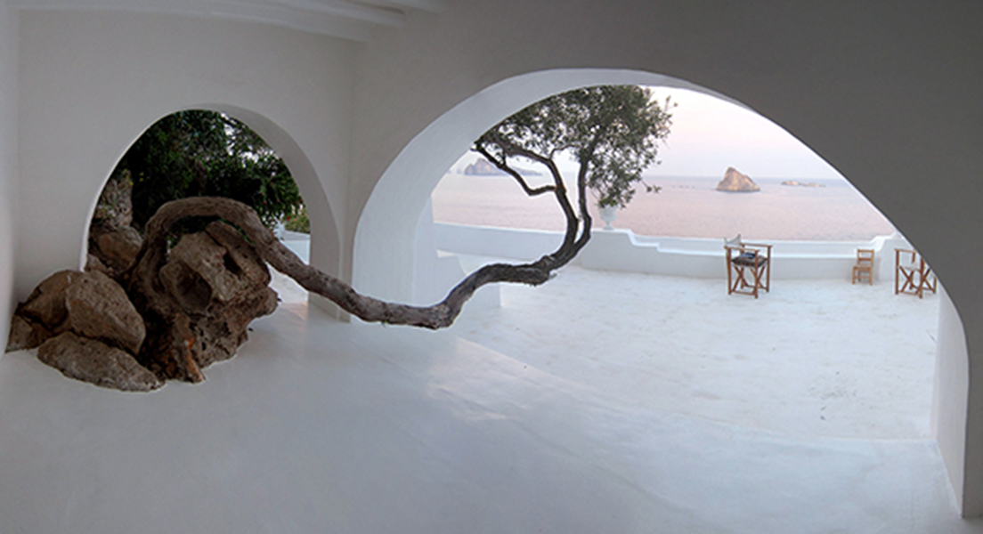 panarea_porch.jpg