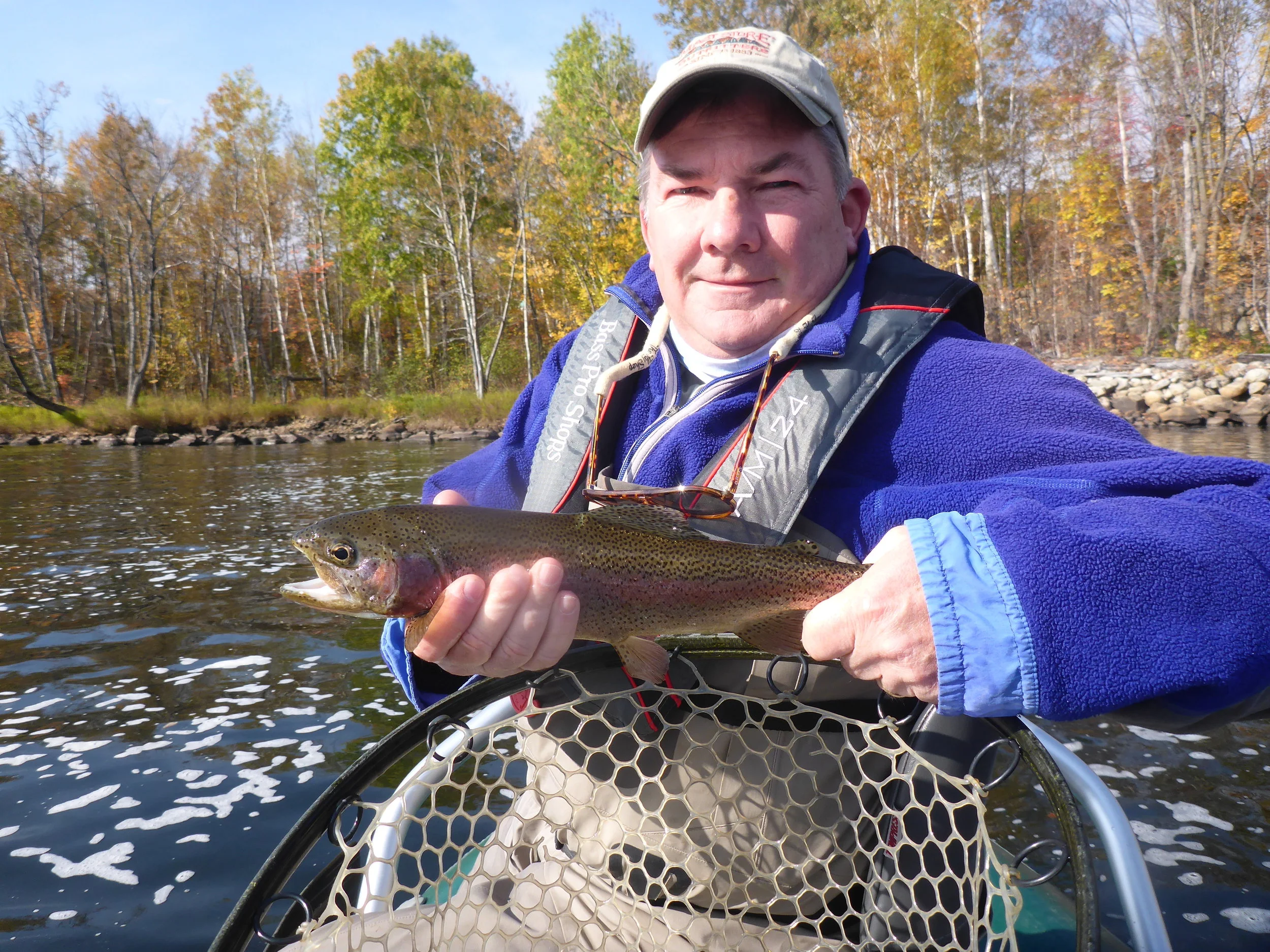 Client Mark Roberts with a 17" rainbow that ate a "Wigglemite" pattern.