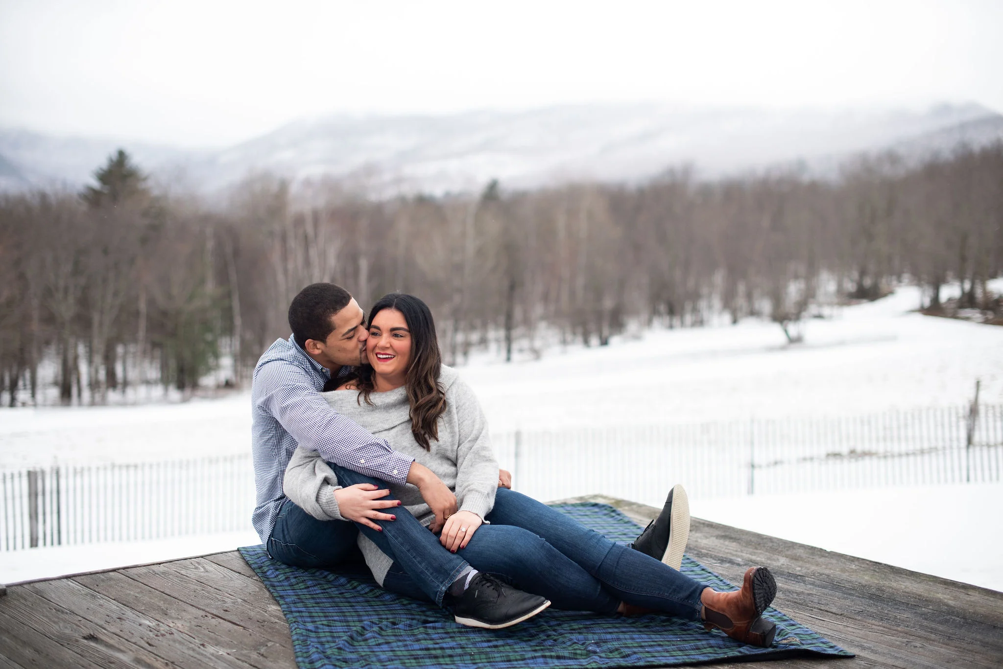 vermont-photographer-sarah-annay-photography-engagement-123018-8.jpg
