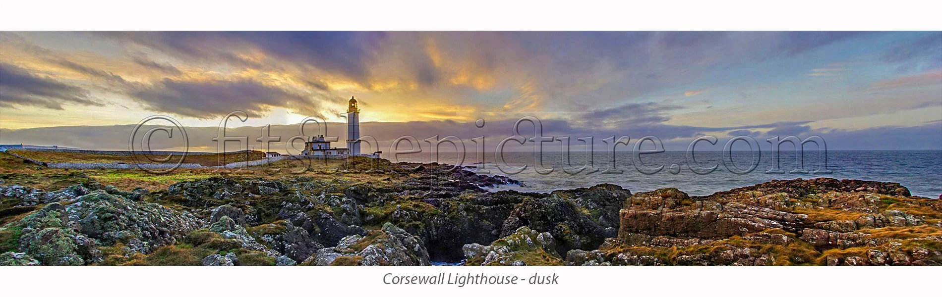 corsewall_lighthouse_dusk.jpg