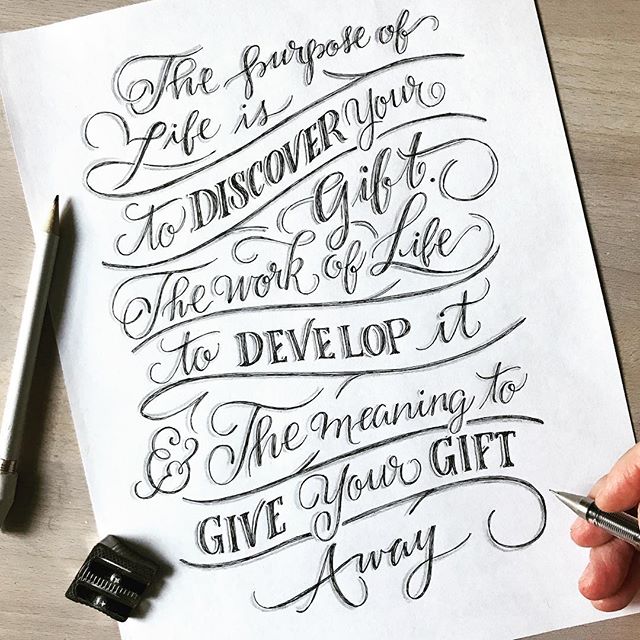 🎁 Sharing Our Gifts 🎁 
I heard this quote during @designrecharge last week and it just made my week. Do you know what your gifts are? Are you honing them? Are you sharing them with the world? Discover - Develop - Give - Repeat -
-
Created with my ?